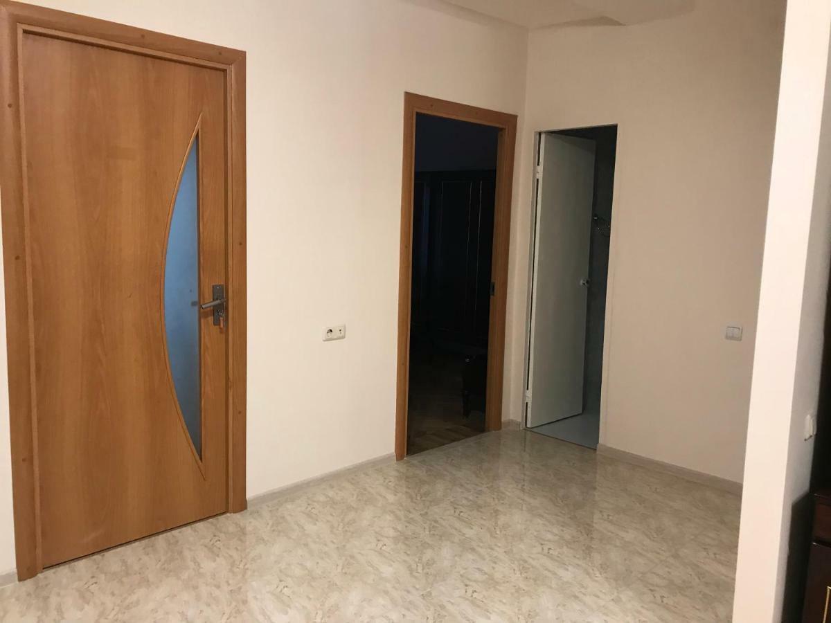 33 Martiros Saryan Street Apartamento Erevan Exterior foto
